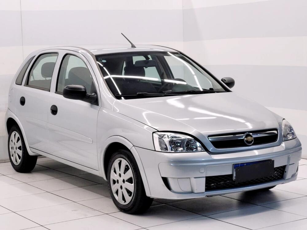 Chevrolet Corsa Hatch