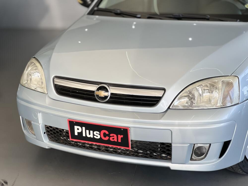Chevrolet Corsa Hatch