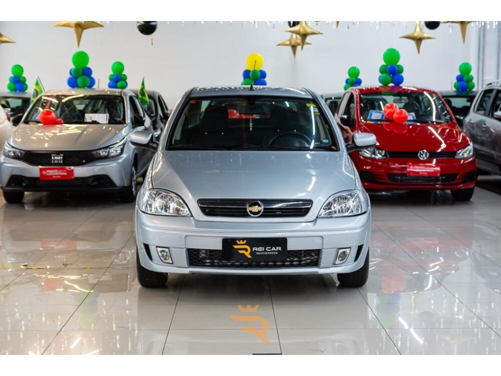 Chevrolet Corsa Sedan