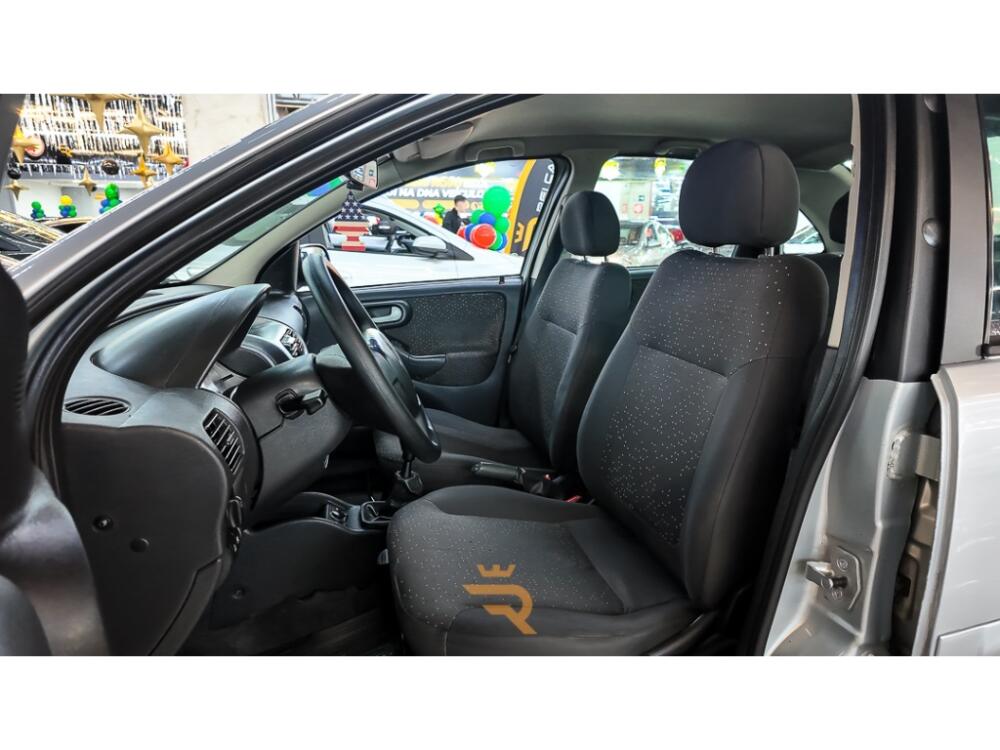 Chevrolet Corsa Sedan