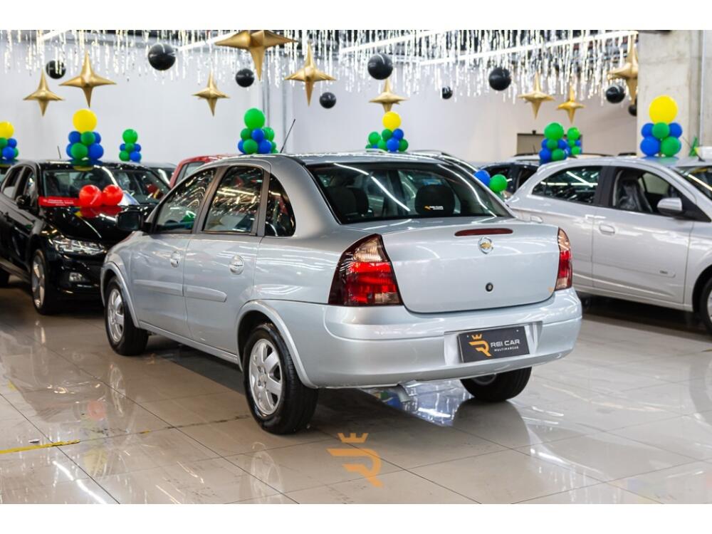 Chevrolet Corsa Sedan