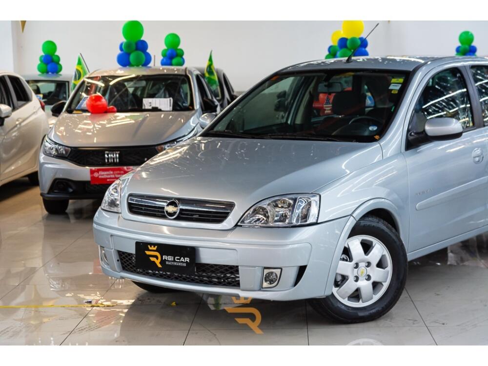 Chevrolet Corsa Sedan