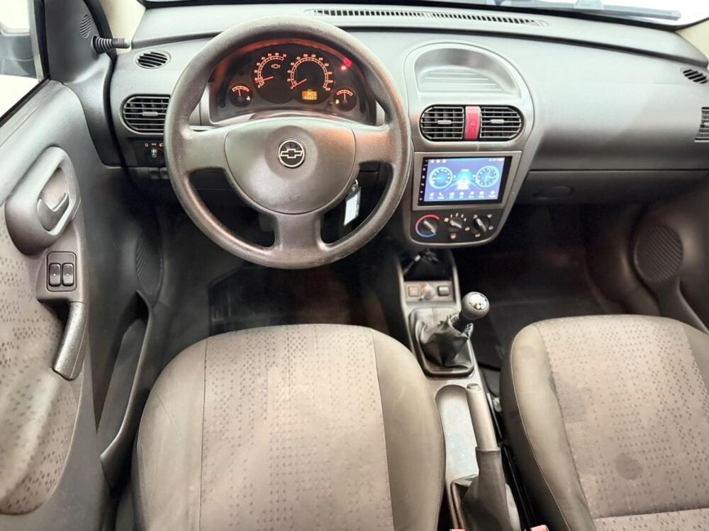 Chevrolet Corsa Hatch