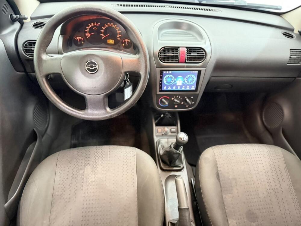 Chevrolet Corsa Hatch