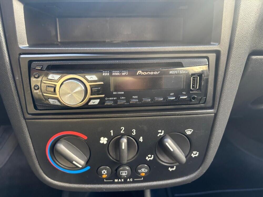 Chevrolet Corsa Hatch