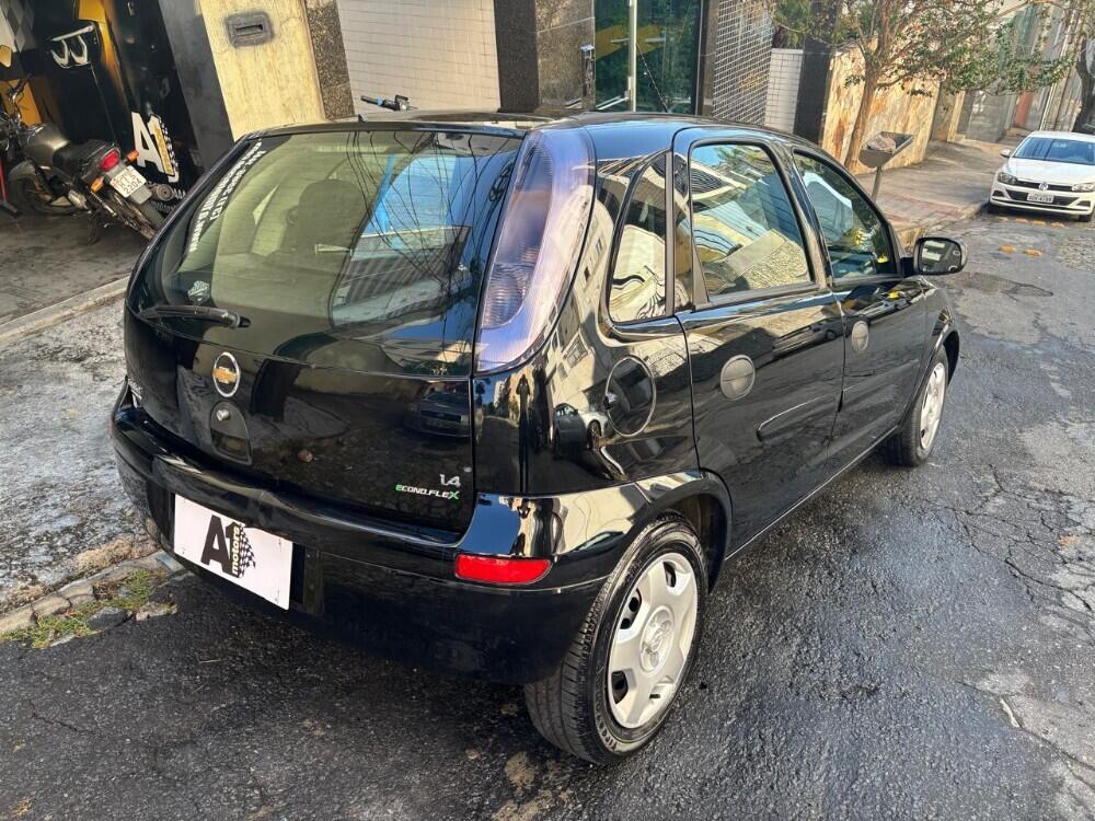 Chevrolet Corsa Hatch