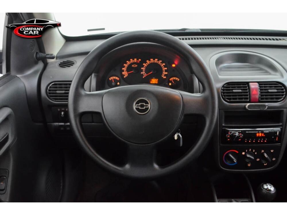Chevrolet Corsa Hatch