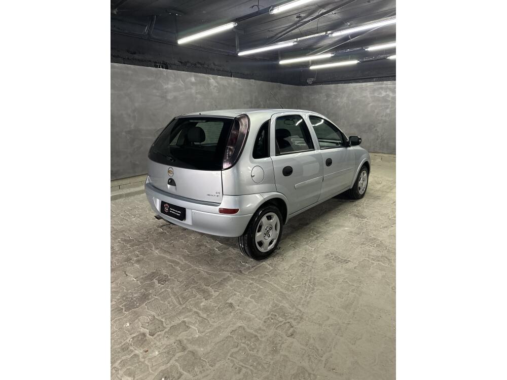 Chevrolet Corsa Hatch