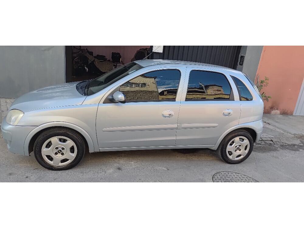 Chevrolet Corsa Hatch