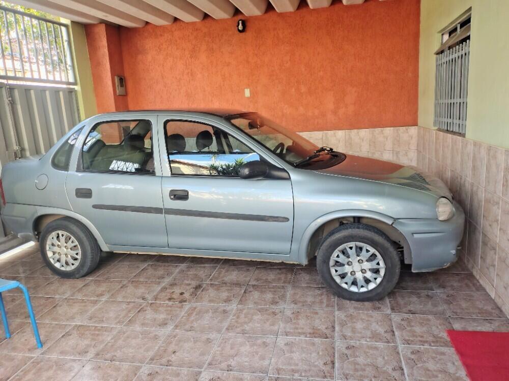 Chevrolet Corsa Sedan