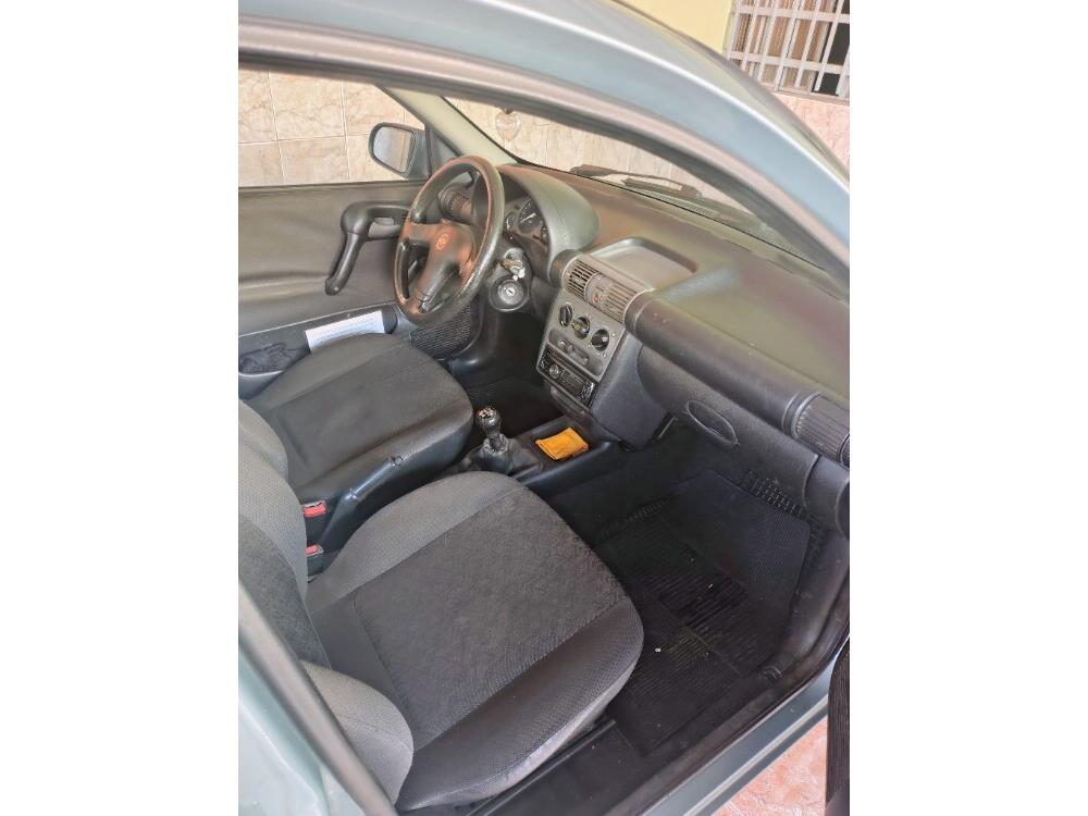 Chevrolet Corsa Sedan