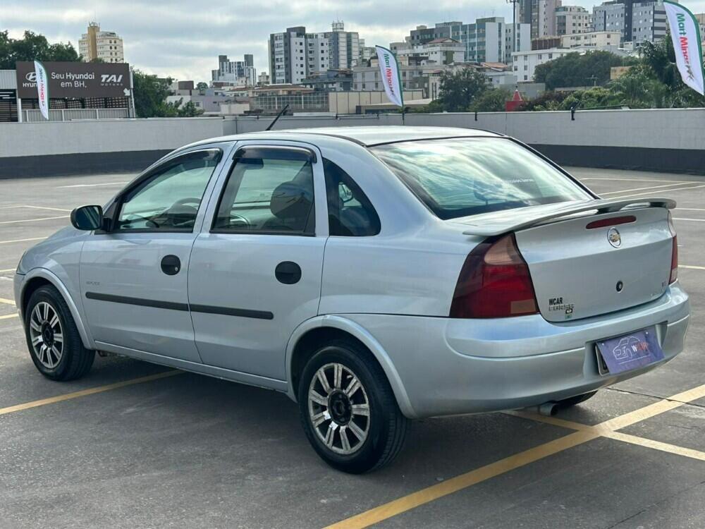Chevrolet Corsa Sedan