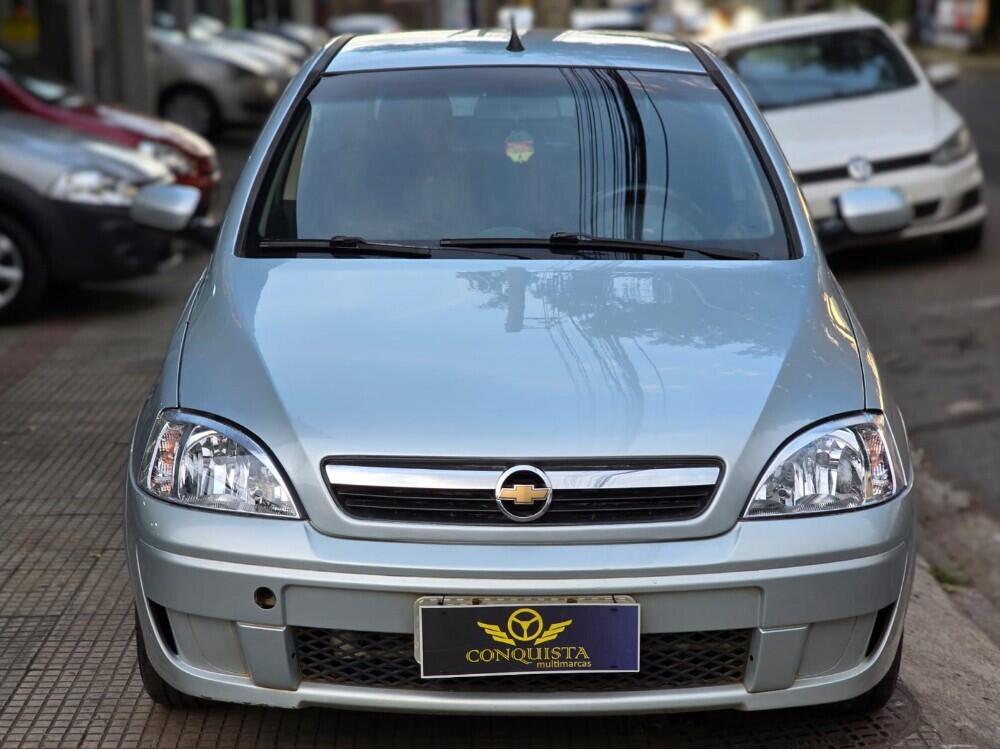 Chevrolet Corsa Sedan