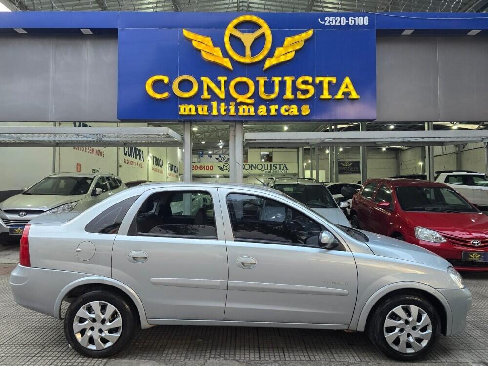 Chevrolet Corsa Sedan