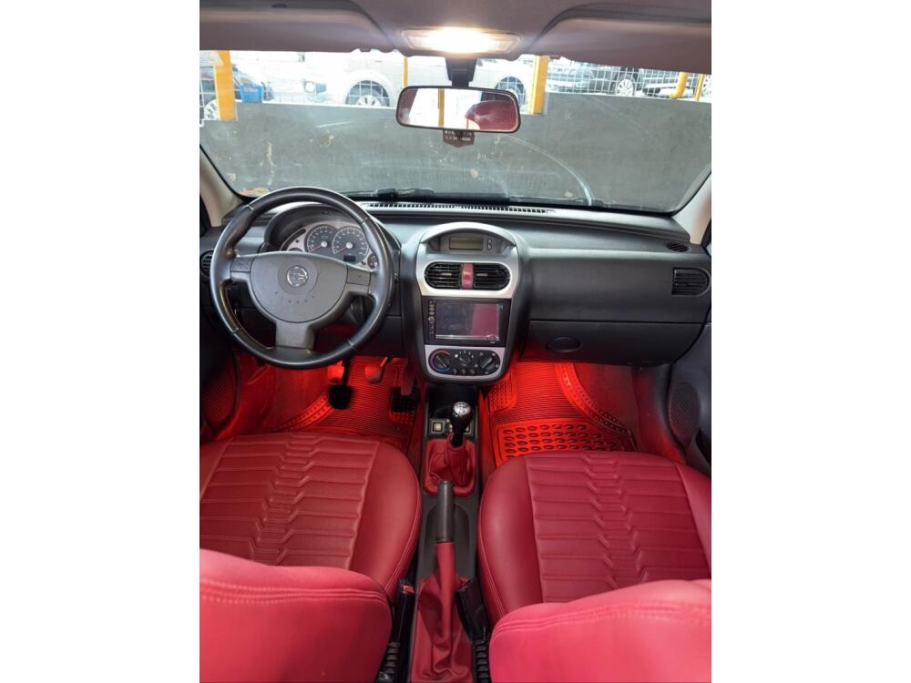 Chevrolet Corsa Sedan