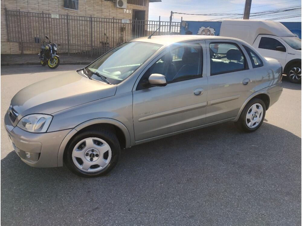 Chevrolet Corsa Sedan