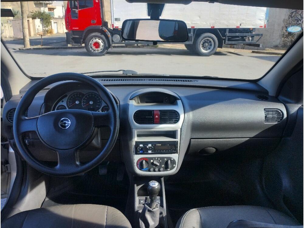 Chevrolet Corsa Sedan