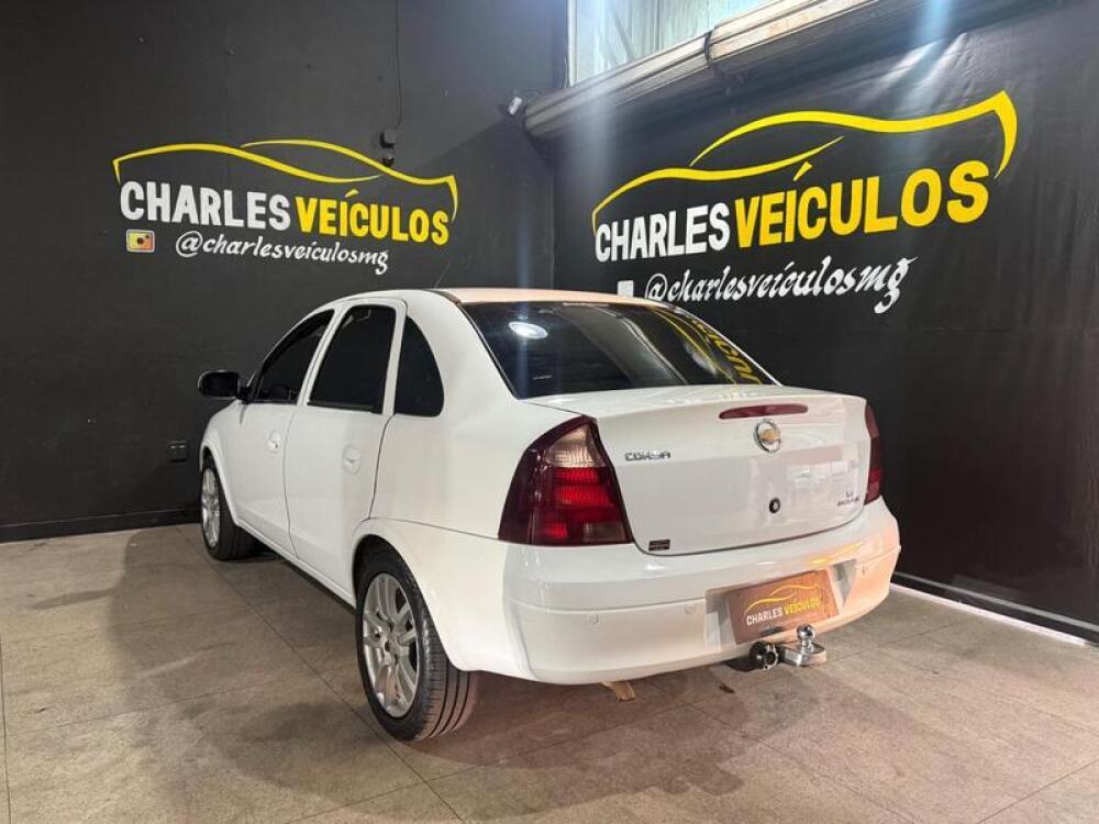 Chevrolet Corsa Sedan