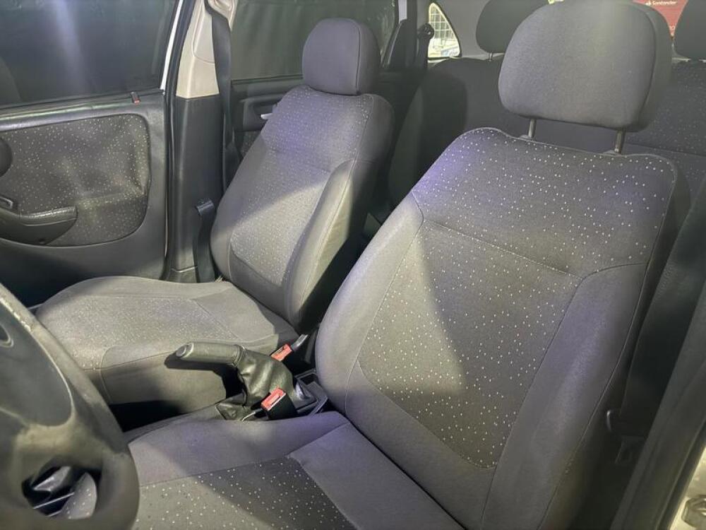 Chevrolet Corsa Sedan