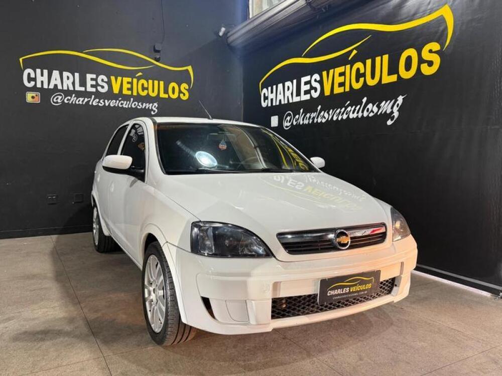 Chevrolet Corsa Sedan