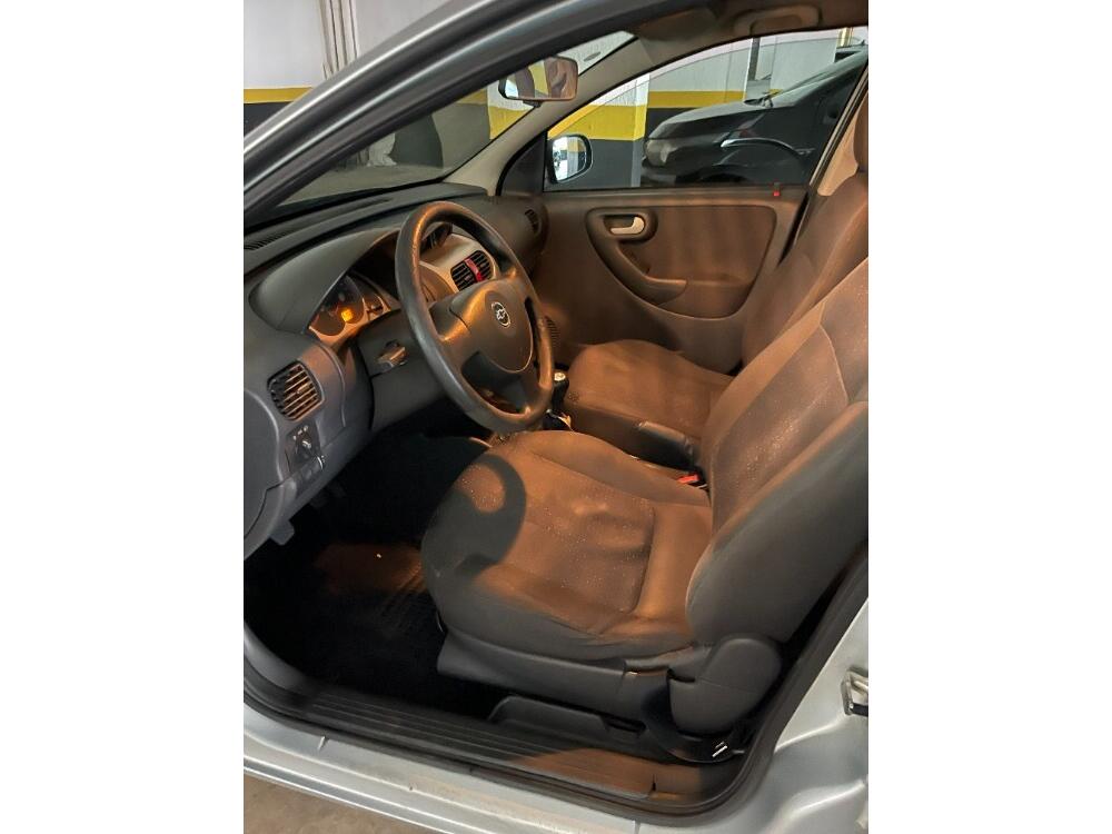 Chevrolet Corsa Sedan