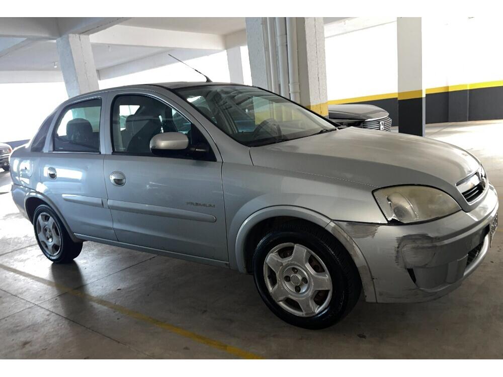 Chevrolet Corsa Sedan