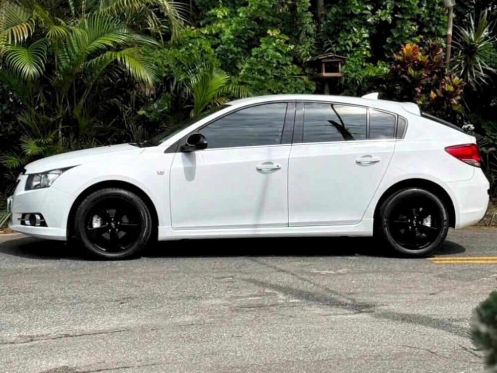 Chevrolet Cruze Hatch