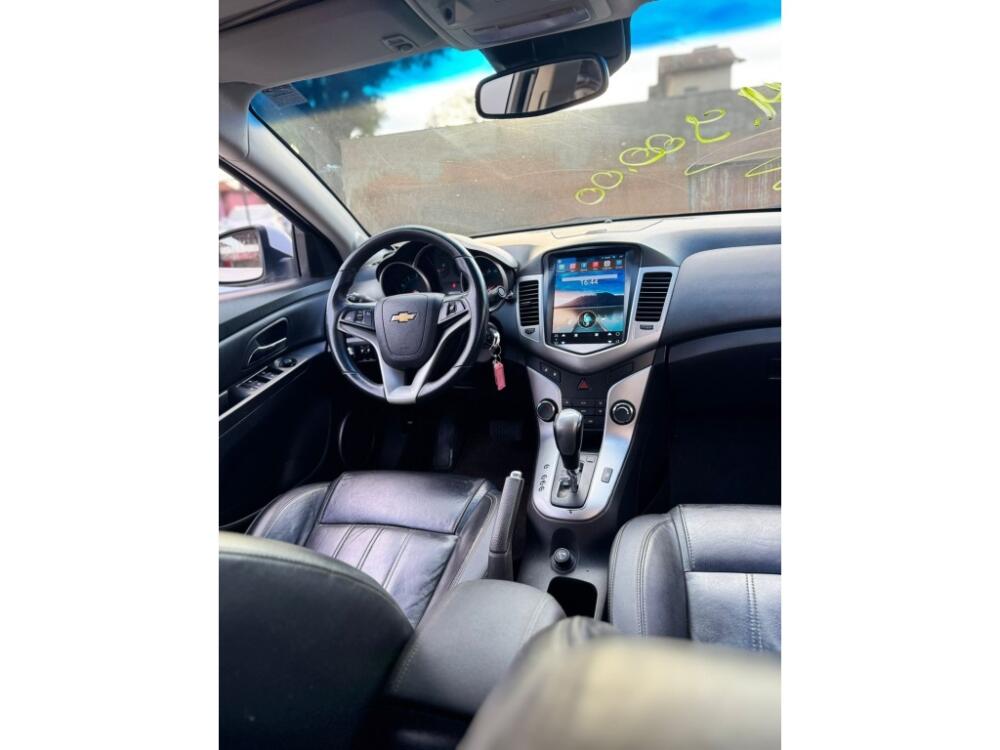 Chevrolet Cruze Sedan