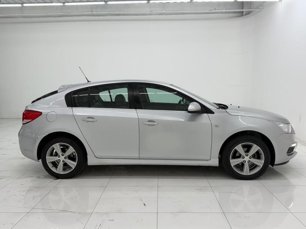 Chevrolet Cruze Hatch