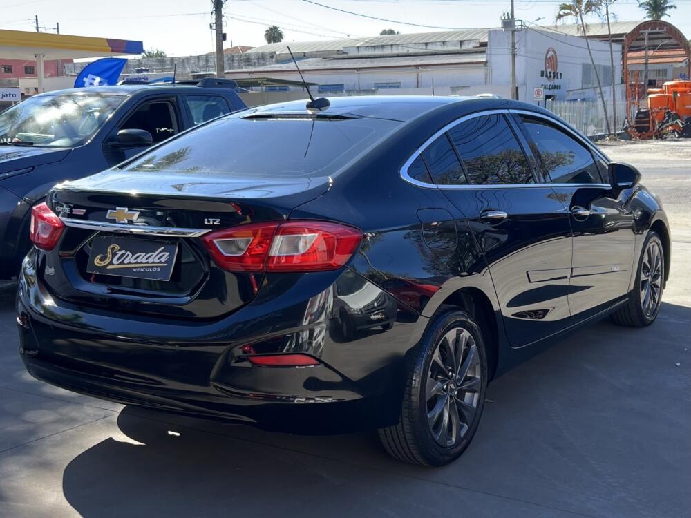 Chevrolet Cruze Hatch