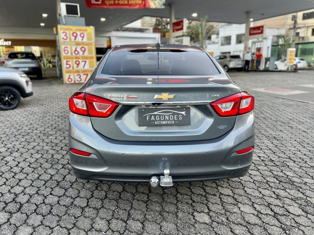 Chevrolet Cruze Sedan