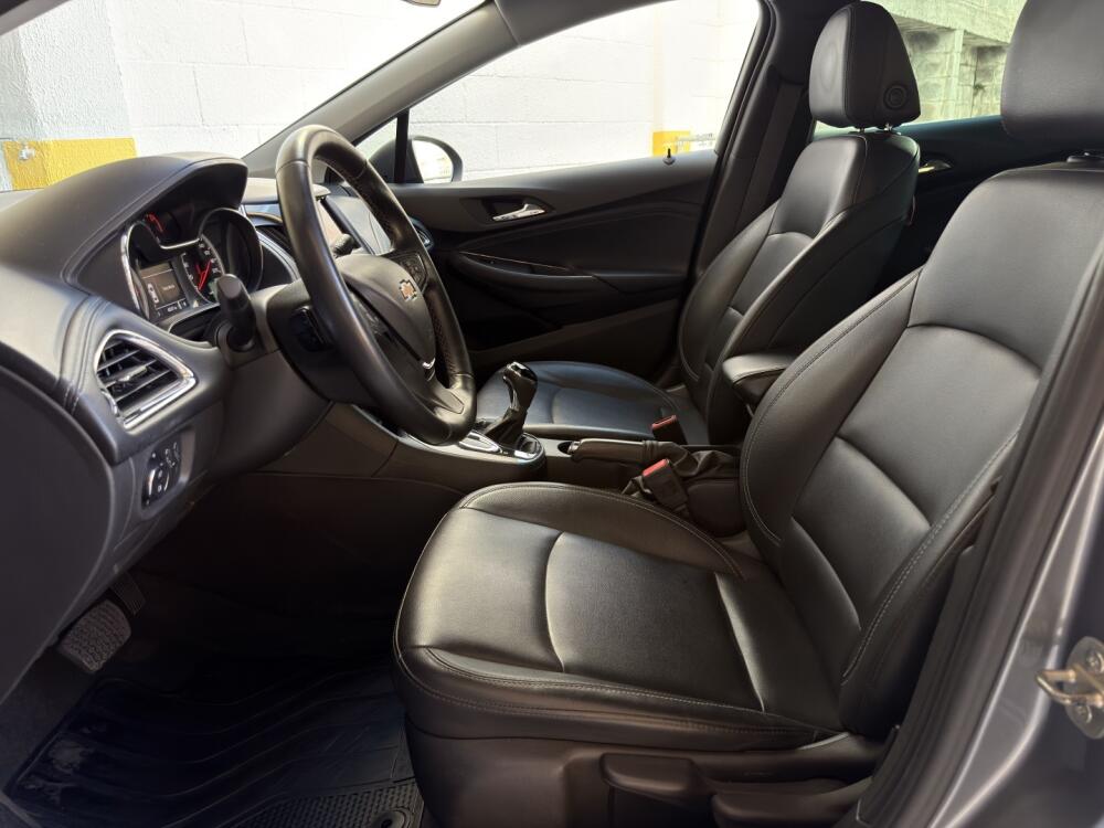Chevrolet Cruze Hatch