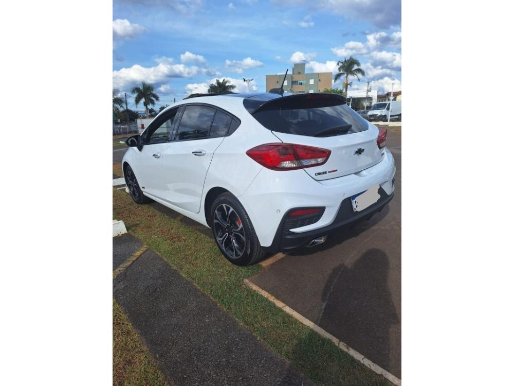 Chevrolet Cruze Hatch
