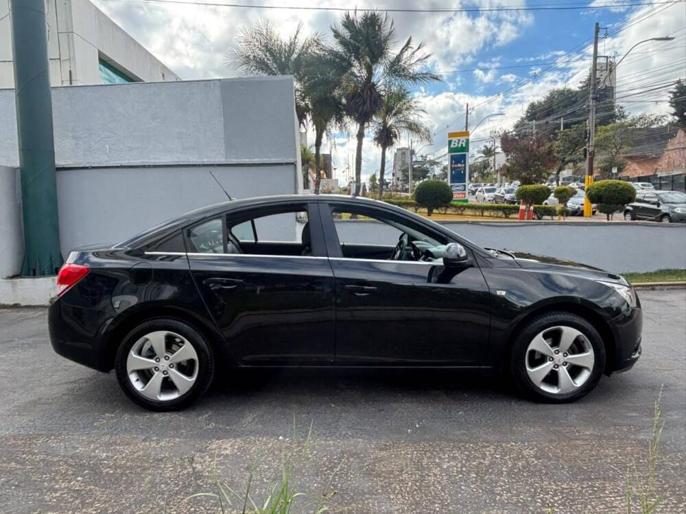 Chevrolet Cruze Sedan