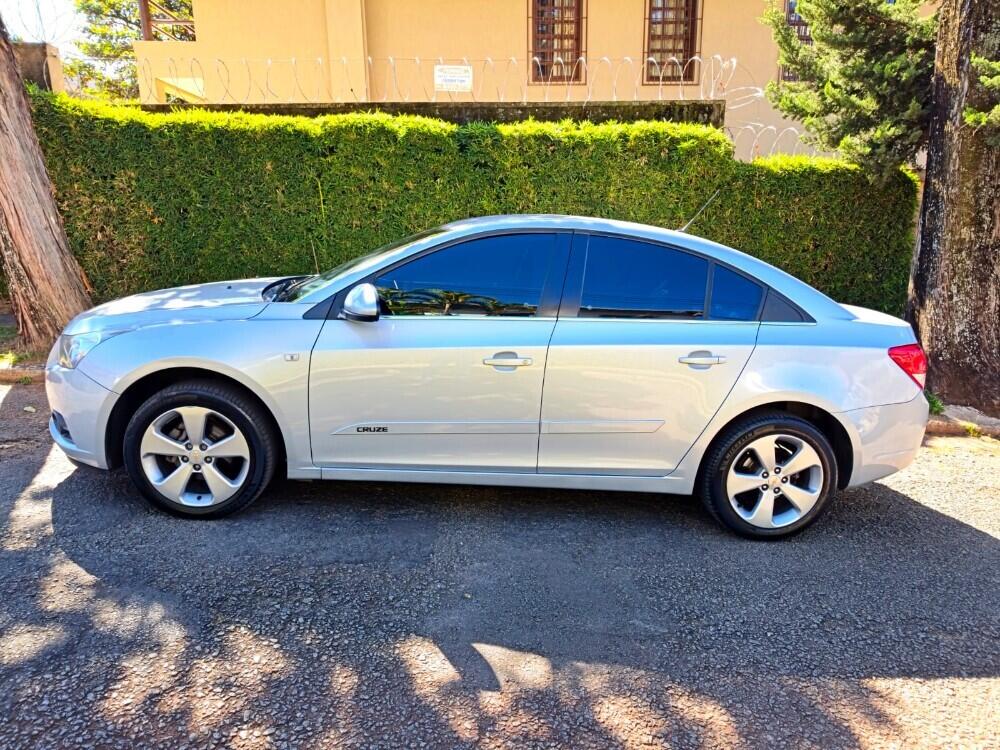 Chevrolet Cruze Sedan