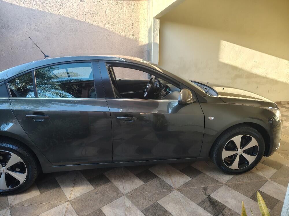 Chevrolet Cruze Sedan