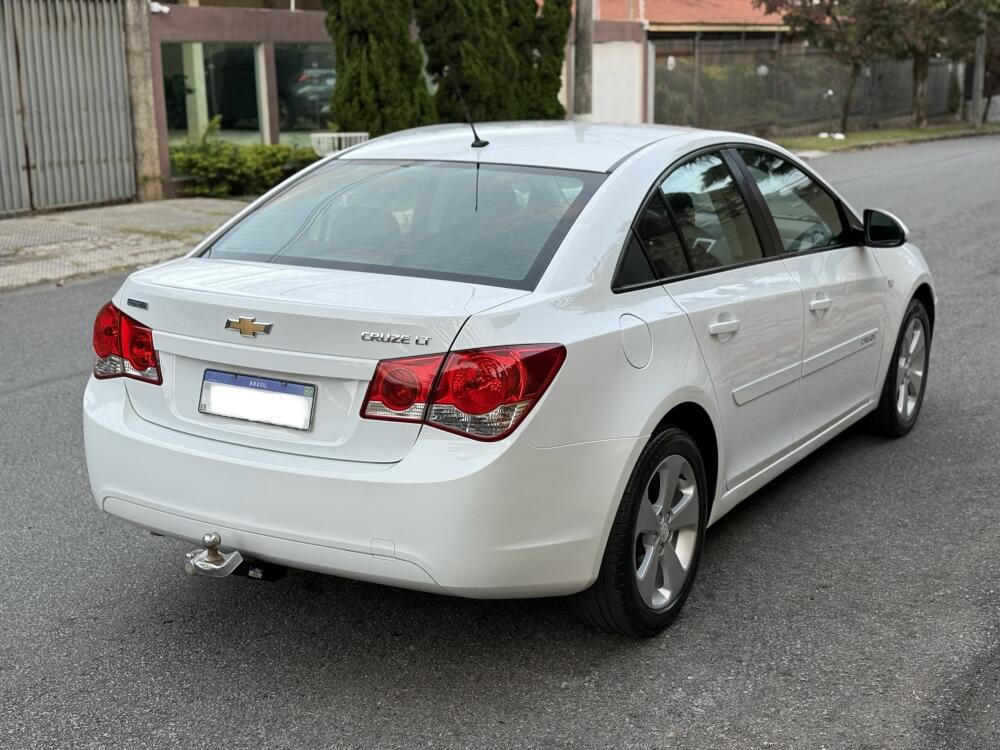 Chevrolet Cruze Sedan