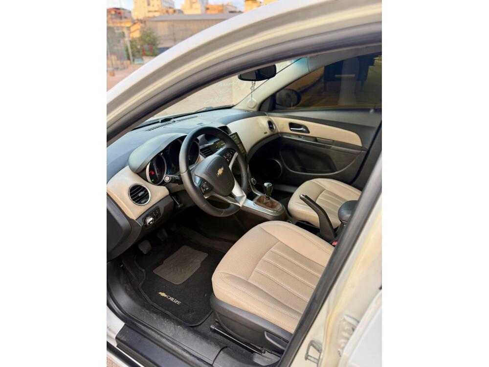 Chevrolet Cruze Sedan