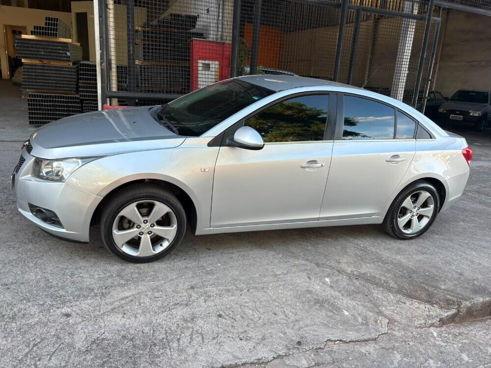 Chevrolet Cruze Sedan