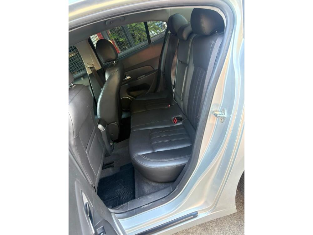 Chevrolet Cruze Sedan