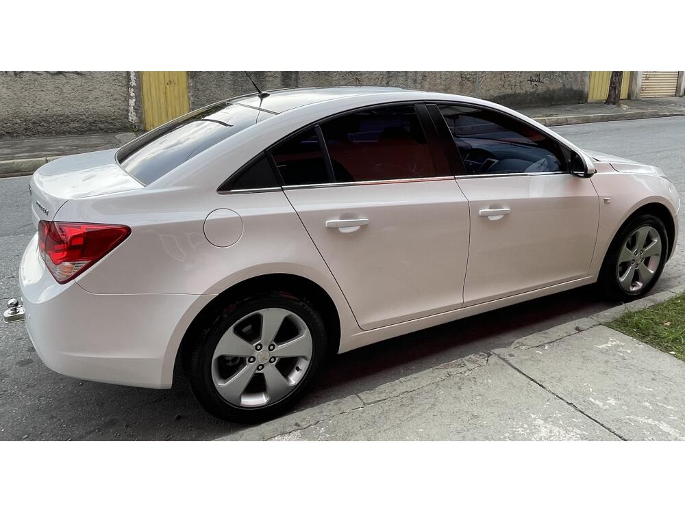 Chevrolet Cruze Sedan