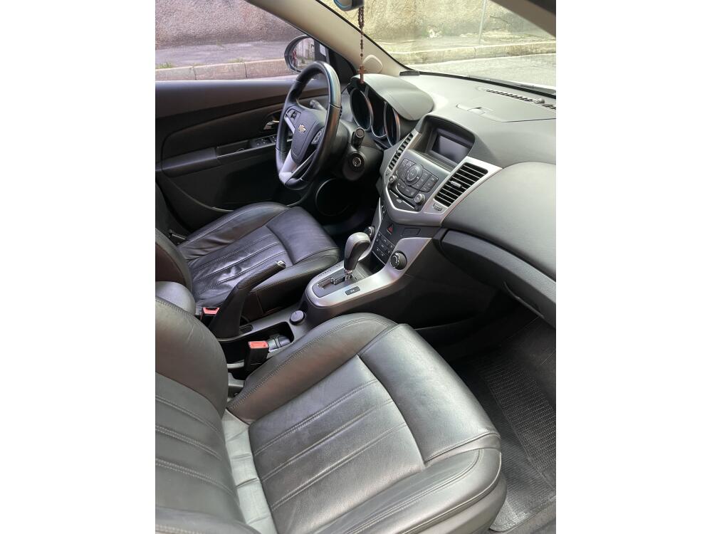 Chevrolet Cruze Sedan