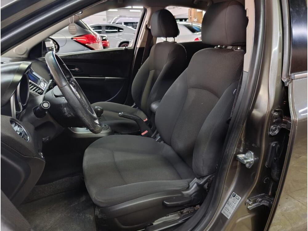 Chevrolet Cruze Sedan