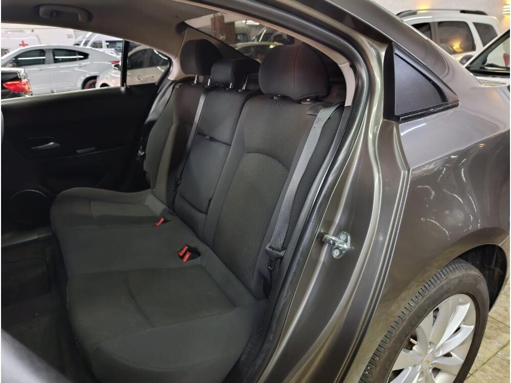 Chevrolet Cruze Sedan