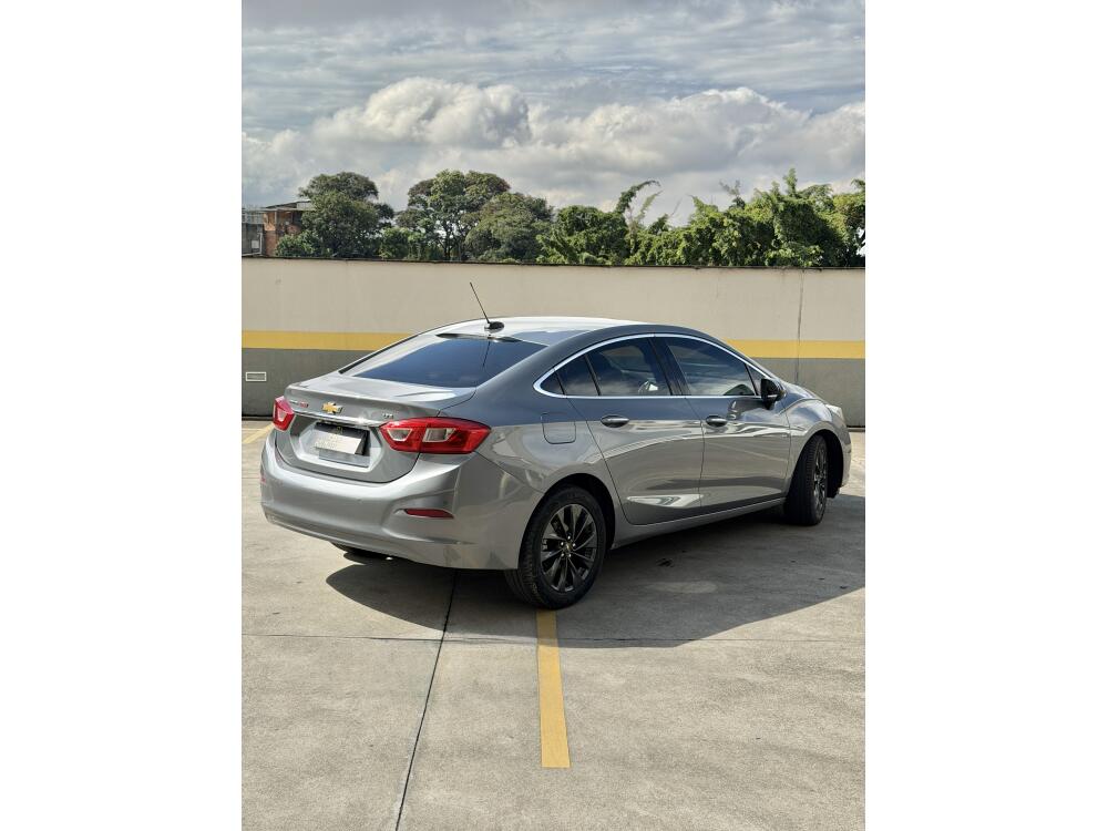 Chevrolet Cruze Sedan