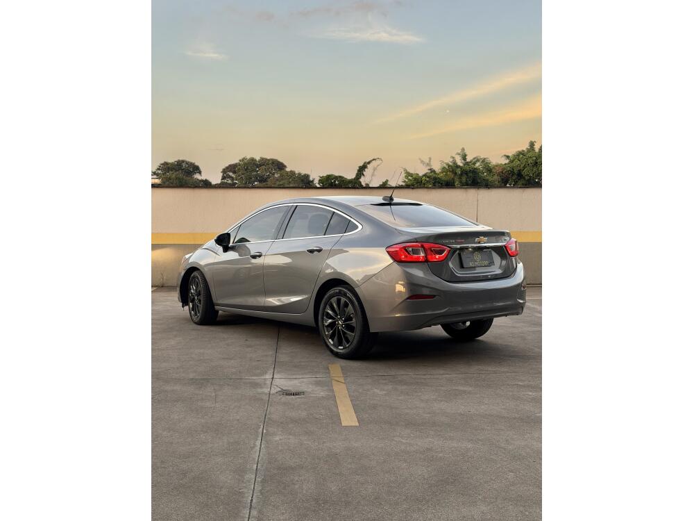 Chevrolet Cruze Sedan