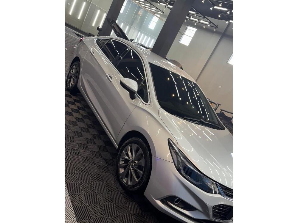 Chevrolet Cruze Sedan