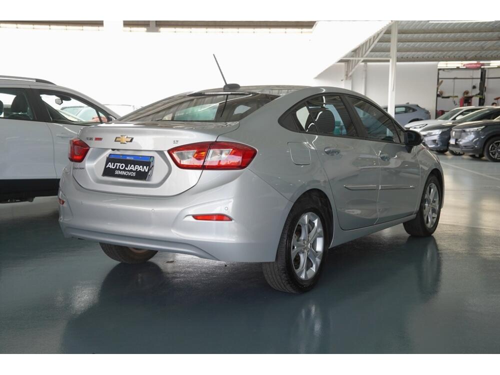 Chevrolet Cruze Sedan