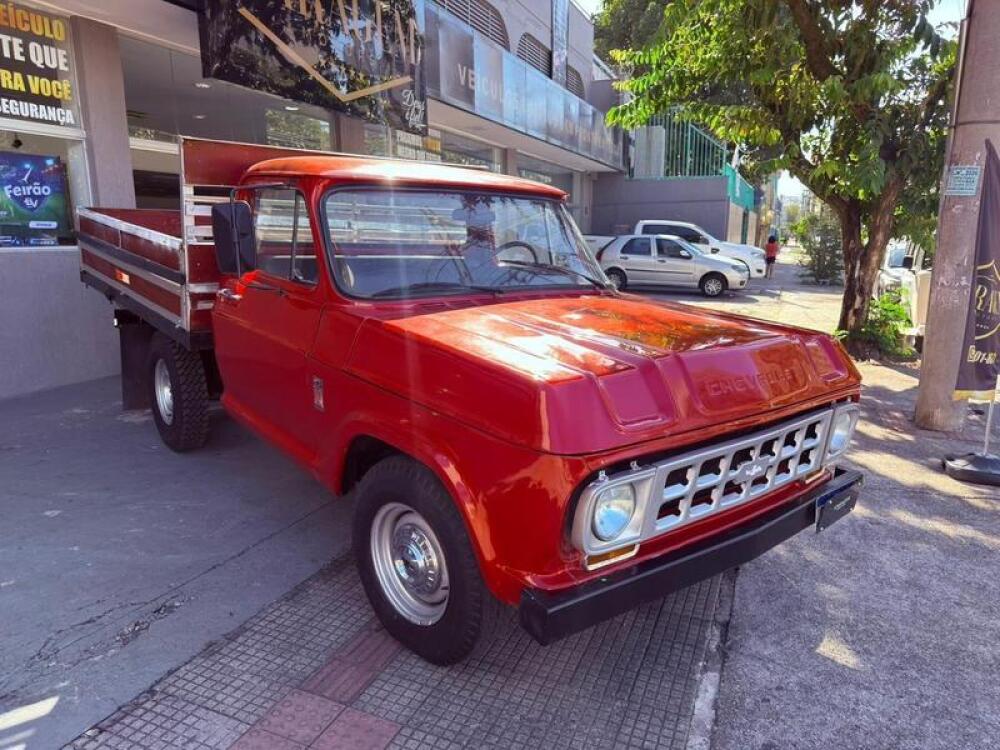 Chevrolet D 10