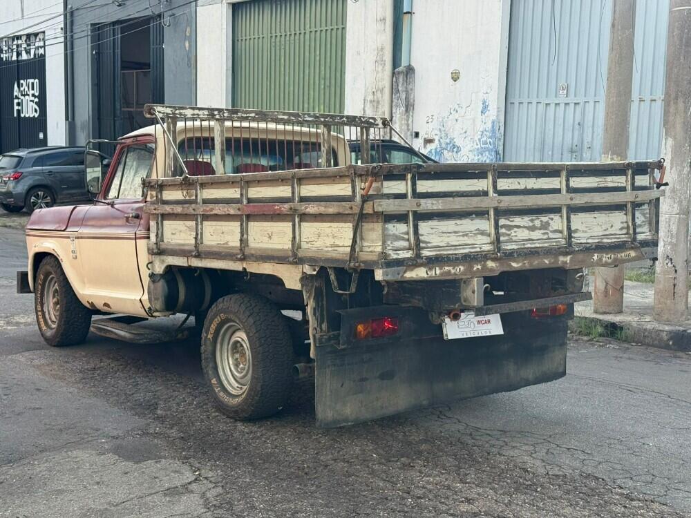 Chevrolet D 10